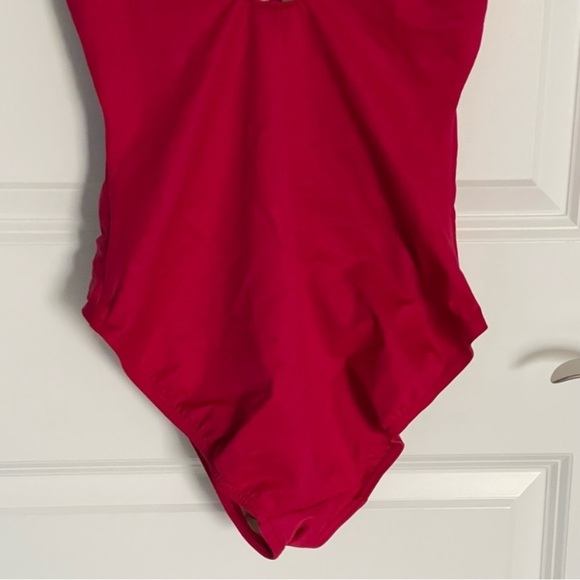 New! MiracleSuit Red Razzle Dazzle Zipt One Piece zipper Swimsuit 3166 - Picture 8 of 11